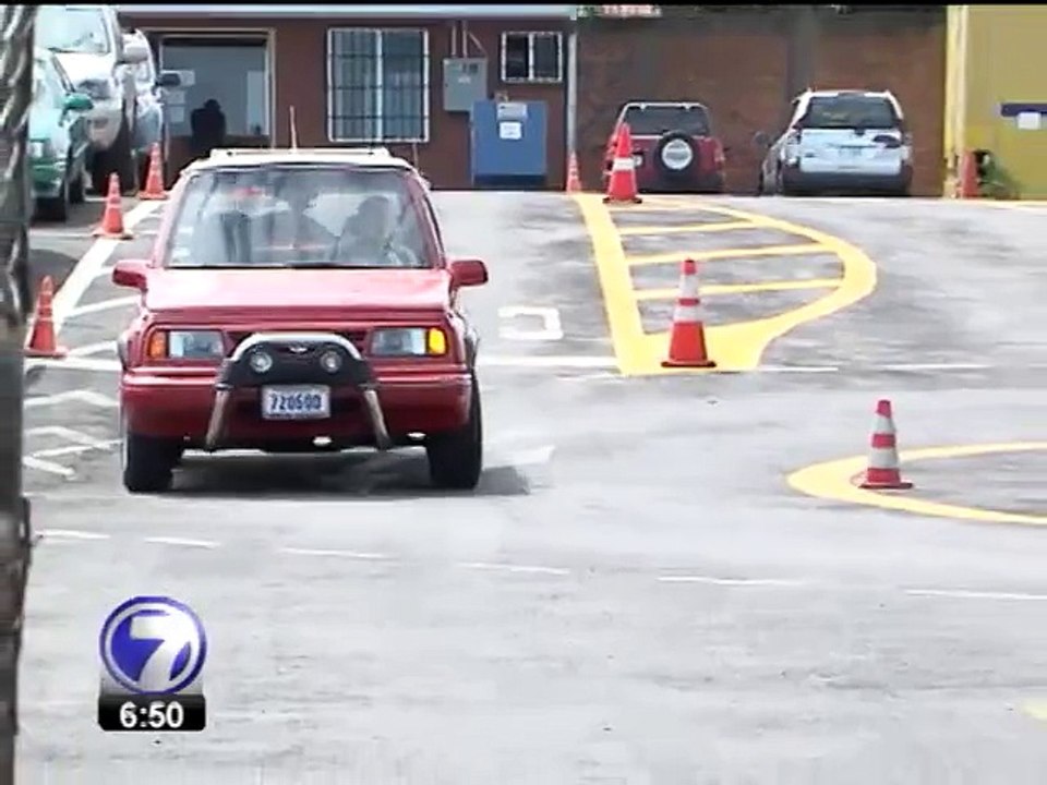 Nervios le juegan una mala pasada a conductores en pruebas de manejo