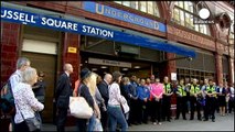 یک دقیقه سکوت به یاد قربانیان حمله تروریستی لندن