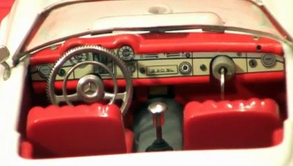 Schuco 5500 Real Elektro Mercedes 280 SL W113 Pagode