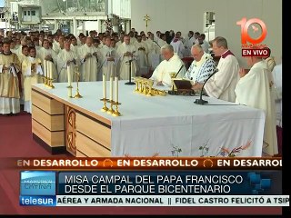Papa Francisco celebra segunda misa en Ecuador