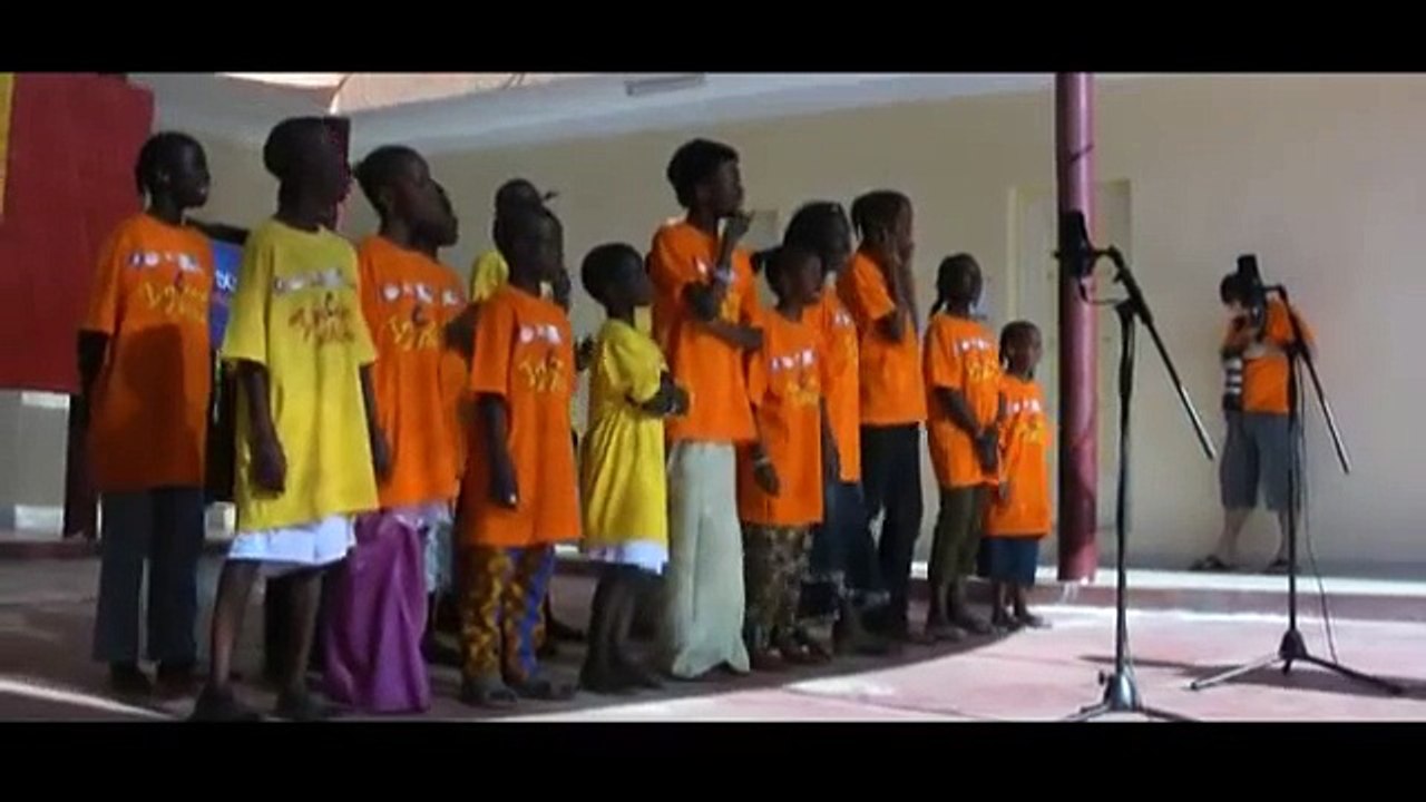 InCanto d'Africa - Bob Marley - Three little bird cover with african children