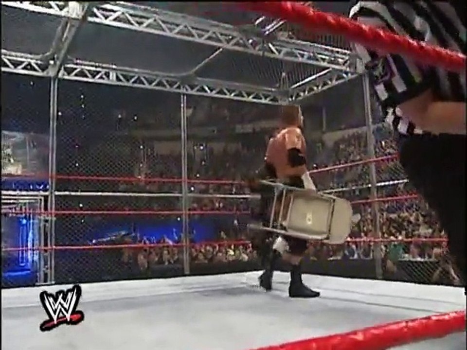 Triple H vs Cactus Jack (Hell in a Cell)