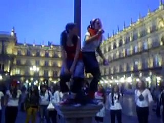 Como ponerse un tampax (novatadas montellano 2007)