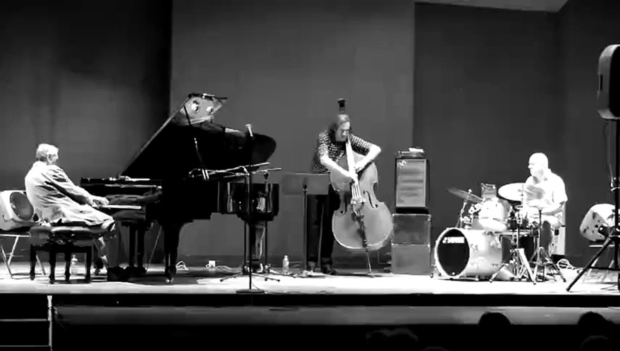 JazzAisneCo-06-2015-René URTREGER trio-2
