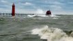 Lake Michigan Storm - Big Waves (Great Lakes)