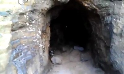 Halona Cove Beach Cave in Oahu