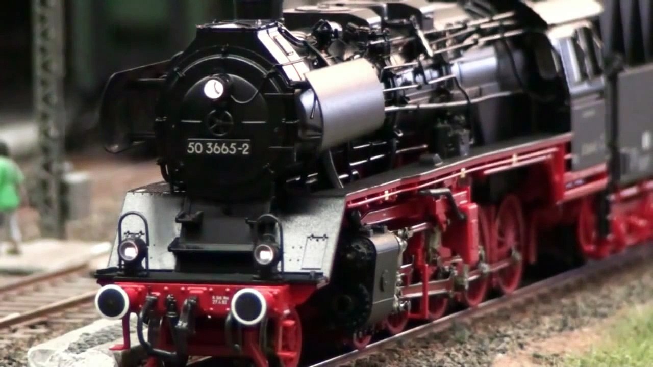 Roco 62171 Dampflokomotive BR 50.35 der DR mit Sound