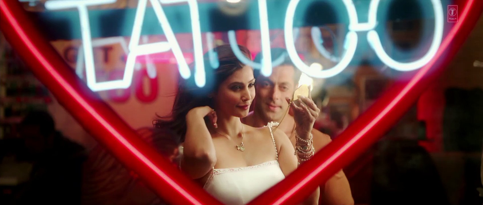 Tumko To Aana Hi Tha" Full Video Song "Jai Ho" _ Salman Khan, Daisy Shah [1080p](1)