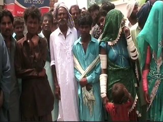 khipro poor farmer protest against police