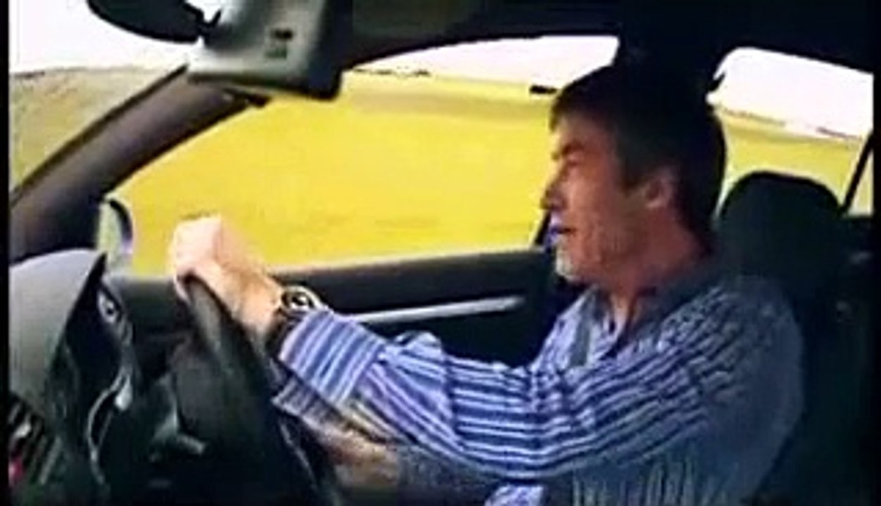 Fifth Gear - Volkswagen Golf R32 vs BMW 130i