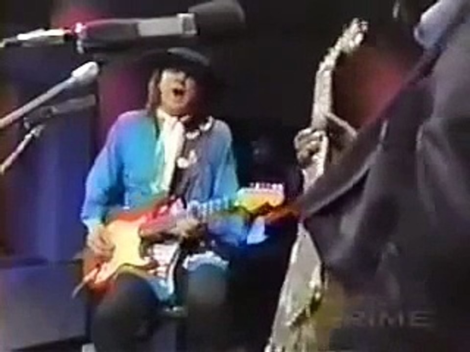 Stevie Ray Vaughan  Albert King -- Ask Me No Questions