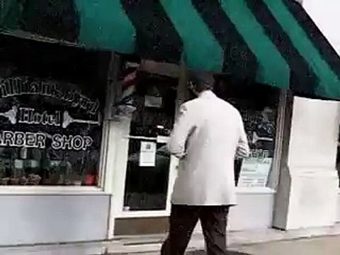 straight razor barber shave 2006