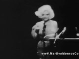 Marilyn Monroe sings Happy Birthday to JFK