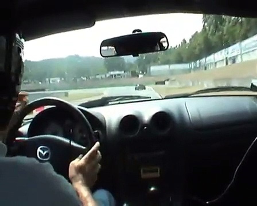 Varano Mx5 Sport vs Lotus Elise crash