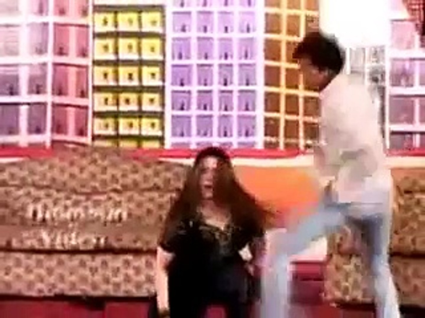 ⁣PUNJABI STAGE SONGS - PAKISTANI MUJRA DANCE 2015