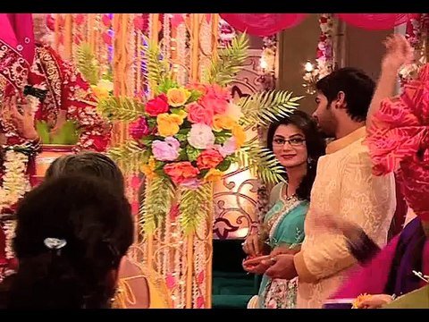 Kumkum Bhagya: OMG! Aaliya Gets Married To Purab After KILLING Bulbul, Latest Episode 8th July 2015