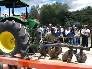 FIESTAS TIBASOSA 2010 - DESTREZAS EN TRACTOR