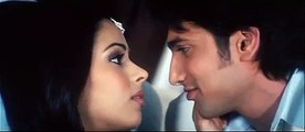 Mallika Sherawat and Karan khanna Kissing Scene - Bachke Rehna Re Baba Of Love - Promise Kiss - Pakfiles.com