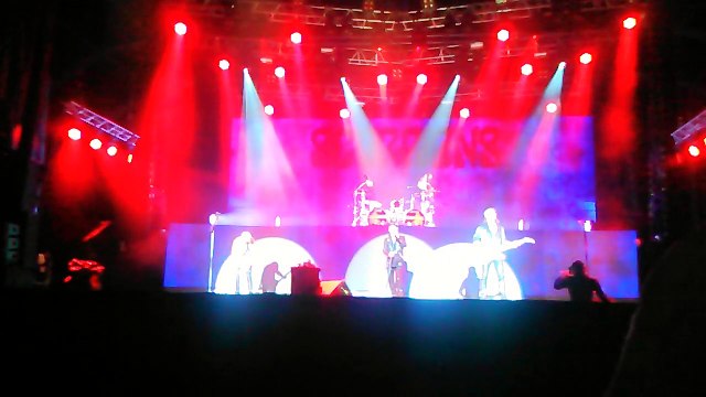 Scorpions- Still Loving you at Beauregard Festival Hérouville st-Clair