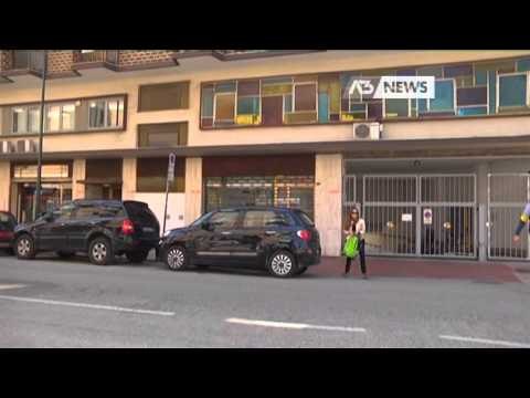 TROVA I LADRI IN CASA, SCARAVENTATA A TERRA