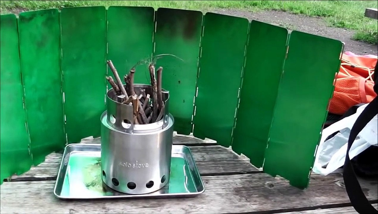 ソロストーブ（solo stove)で日清焼そば食べよ