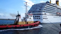 Spirit-class cruise ship Costa Mediterranea - port of Piraeus, Athens, Greece / Hafen von Piräus