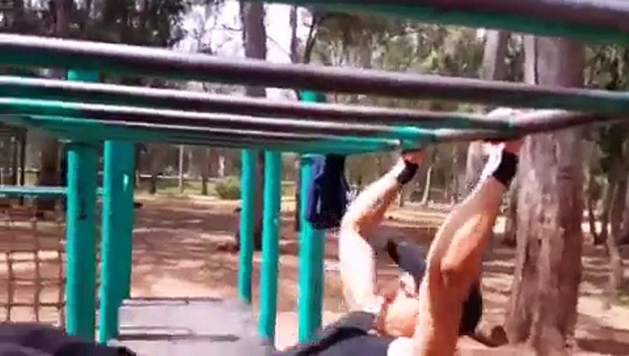 Extrem Moroccan Calisthenics - BAR STREET 20 15