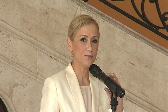 Cifuentes, sindicatos y patronal recuperan diálogo social