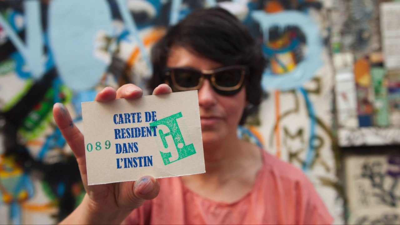 rue Instin - Curtis Putralk