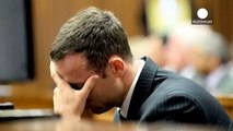 Oscar Pistorius no aguanta el testimonio del forense