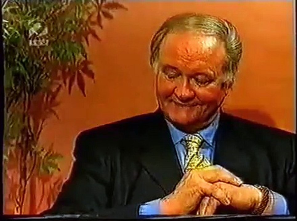 BRIAN CLOUGH - ON POSH AND BECKS