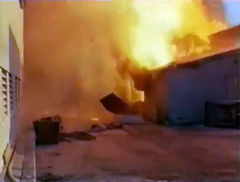 Return of The Six Million Dollar Man and The Bionic Woman - Steve and Jaime Rescue Michael