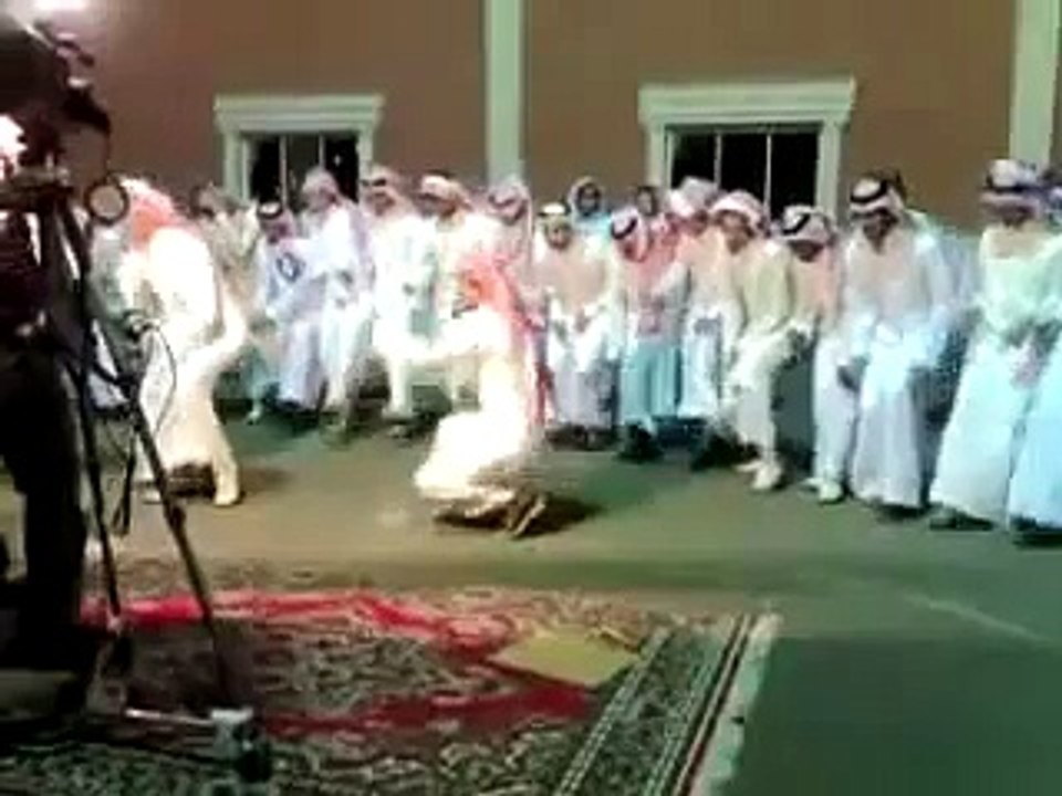 رقص سعودي - مطور - مايكل جاكسون