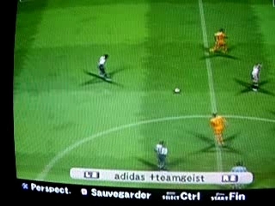 frappe croisèe  de gullit pes6