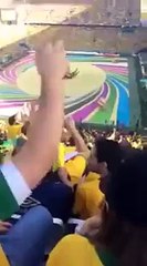 Arena Corinthians grita: Hey Dilma vai tomar no cu 12/06/2014