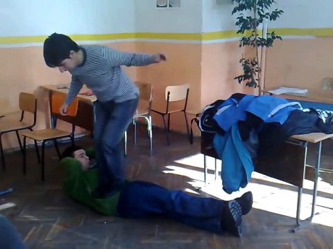 Extreme Stomach Jumping - Real Shaolin Iron Shirt Qigong Kung Fu Training