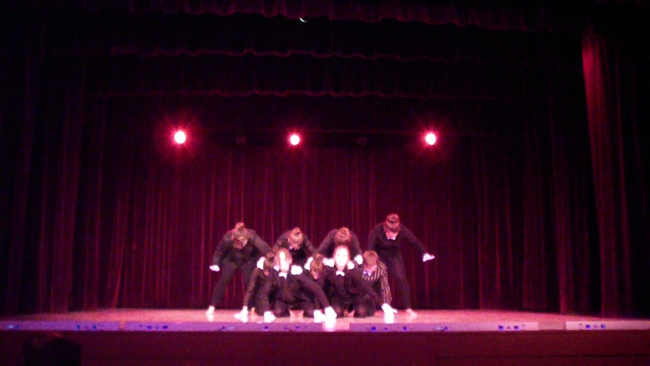 DANCE WITHOUT YOU  par les ADOS gala 2015 samedi  MJC de MARIGNY LE CHATEL