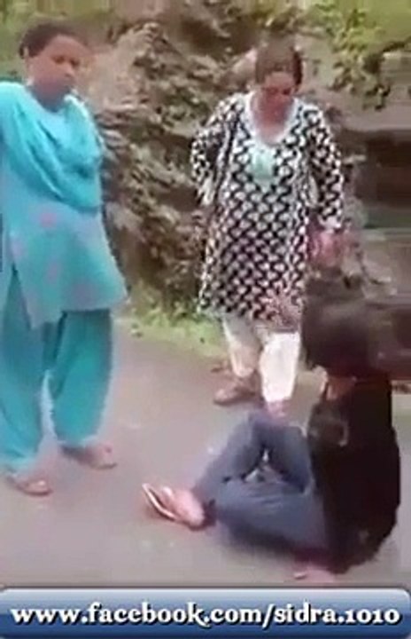 Scandal Videos Red Handed Caught Daughter By Mother
