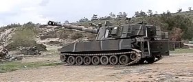 M109A1B firing, slow motion wide view - 600fps