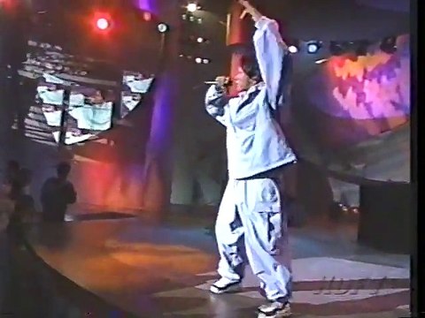 MC Lyte ft. Xscape Keep On, Keepin' On [Soul Train June 15, 1996]