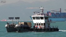 [船] NILEDUTCH BEIJING Container ship コンテナ船 Hong Kong Off 香港沖 2013-DEC