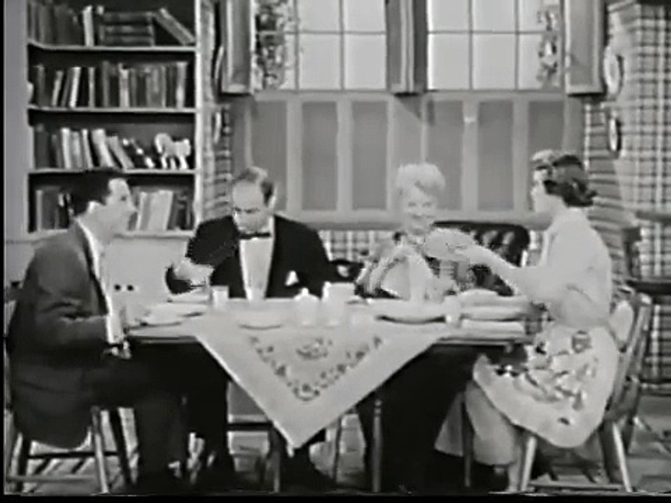 December Bride: S1E3 The Chinese Dinner