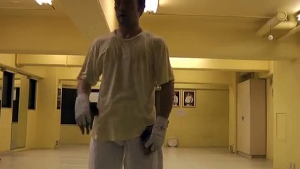 ３月３１日　必殺　金的蹴り（もろ）