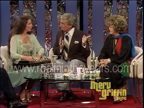 June Carter Cash Hello Stranger / interview / San Antonio Rose (Merv Griffin Show 1980)