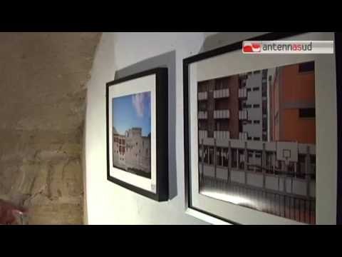 TG 08.07.15 Taranto, la città in mostra in Paesaggi alterati di Vito Leone