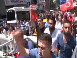 Eylam yapan esnafın üzerine böyle ateş açıldı: 1 ölü