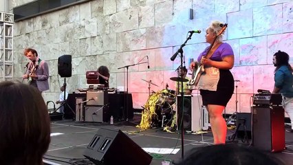 Shannon and The Clams at The Getty Center - New Song