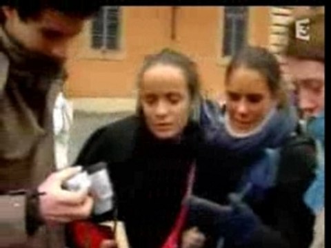 Strip Tease Cathos 1 Le pape