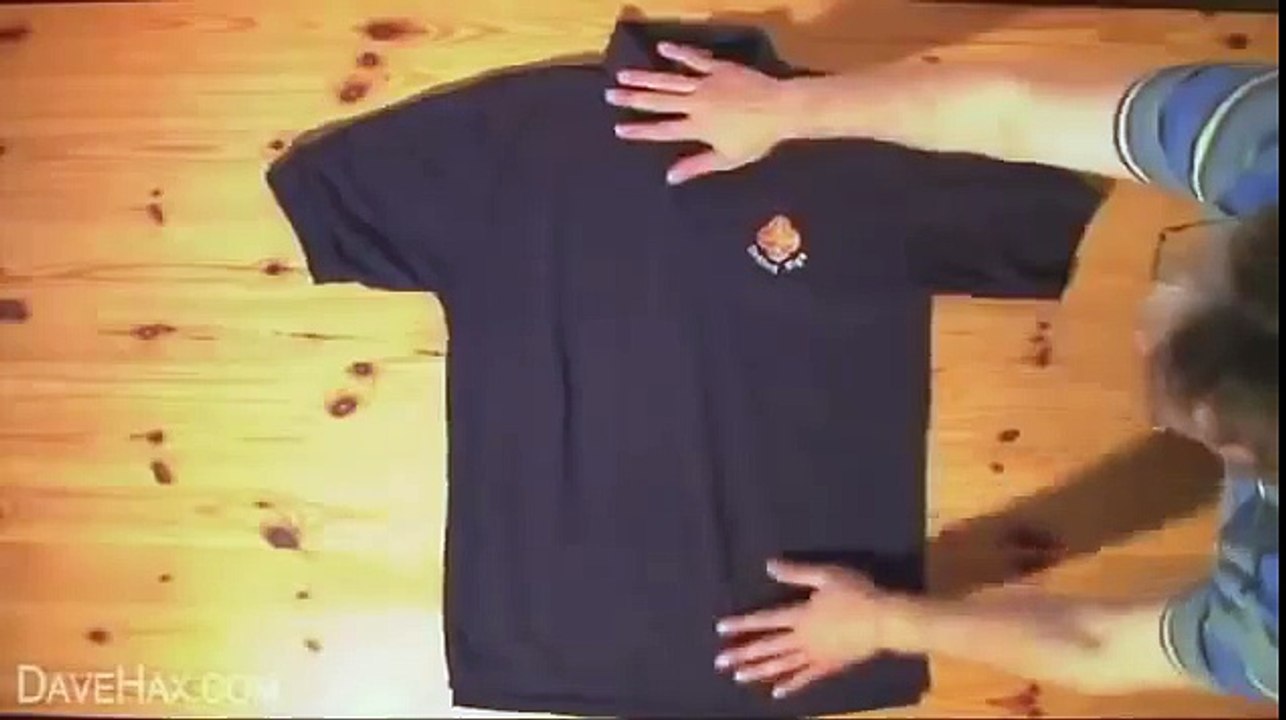 How to fold a shirt in under TWO SECONDS HEART TAKING !!!!!!!