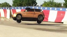 Tornado Truck Stunt Show Wien 2015